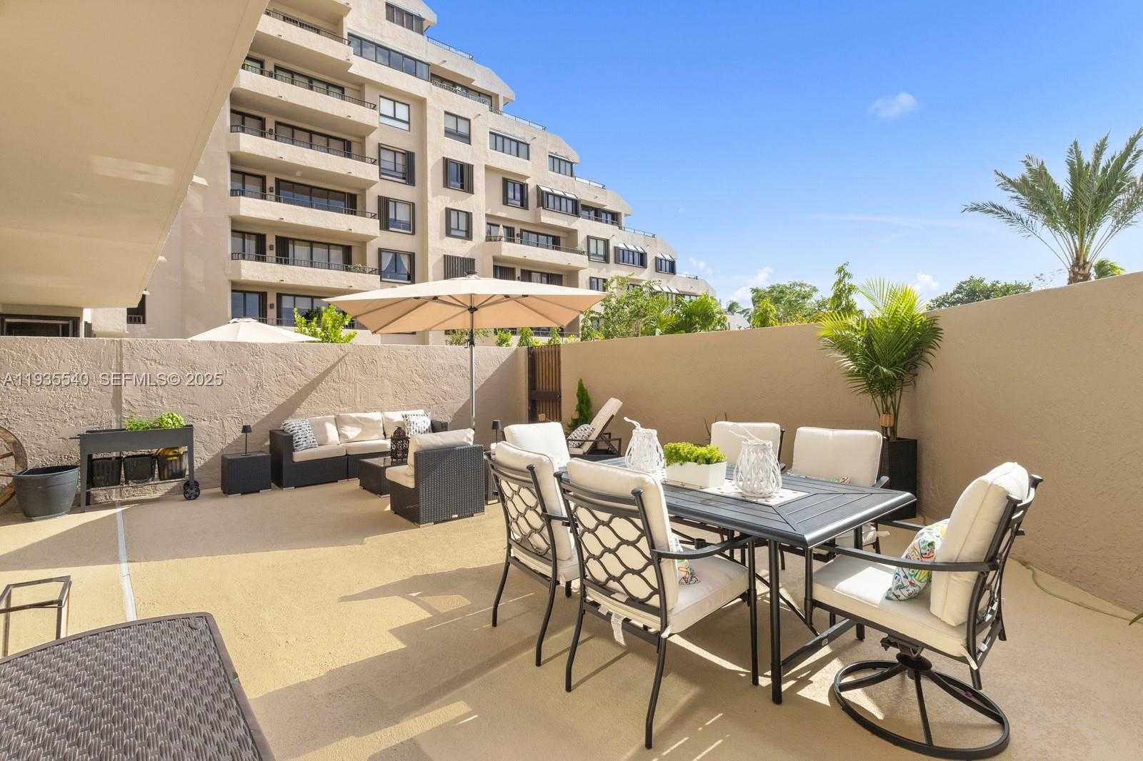 Small Image of 151 CRANDON BLVD #127, Key Biscayne Number 3