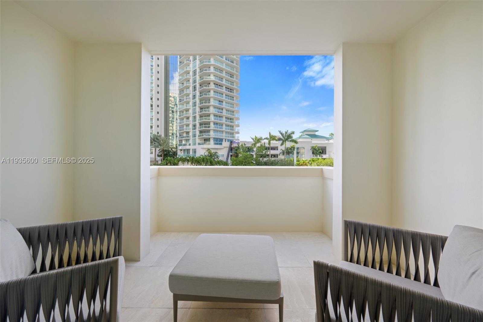 Small Image of 200 SUNNY ISLES BLVD #TH-205, Sunny Isles Beach Number 16