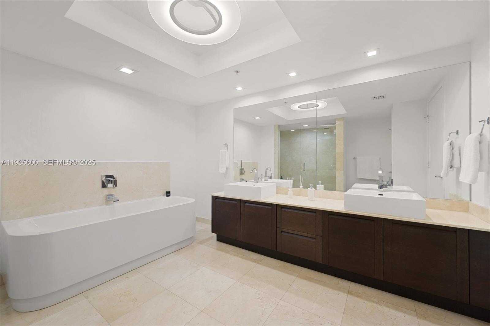 Small Image of 200 SUNNY ISLES BLVD #TH-205, Sunny Isles Beach Number 18