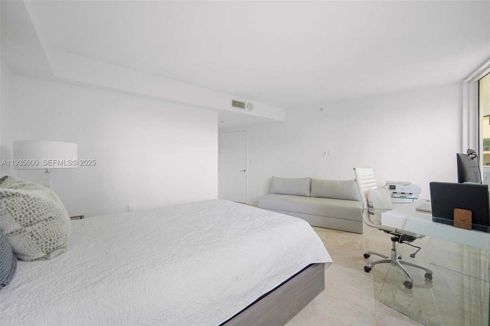 Small Image of 200 SUNNY ISLES BLVD #TH-205, Sunny Isles Beach Number 21