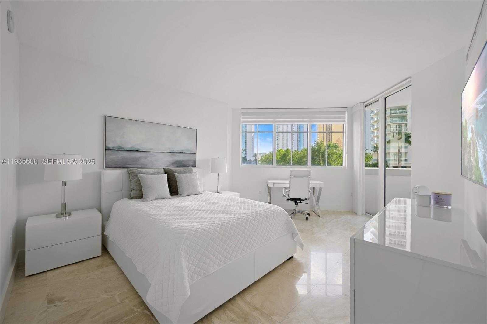 Small Image of 200 SUNNY ISLES BLVD #TH-205, Sunny Isles Beach Number 24