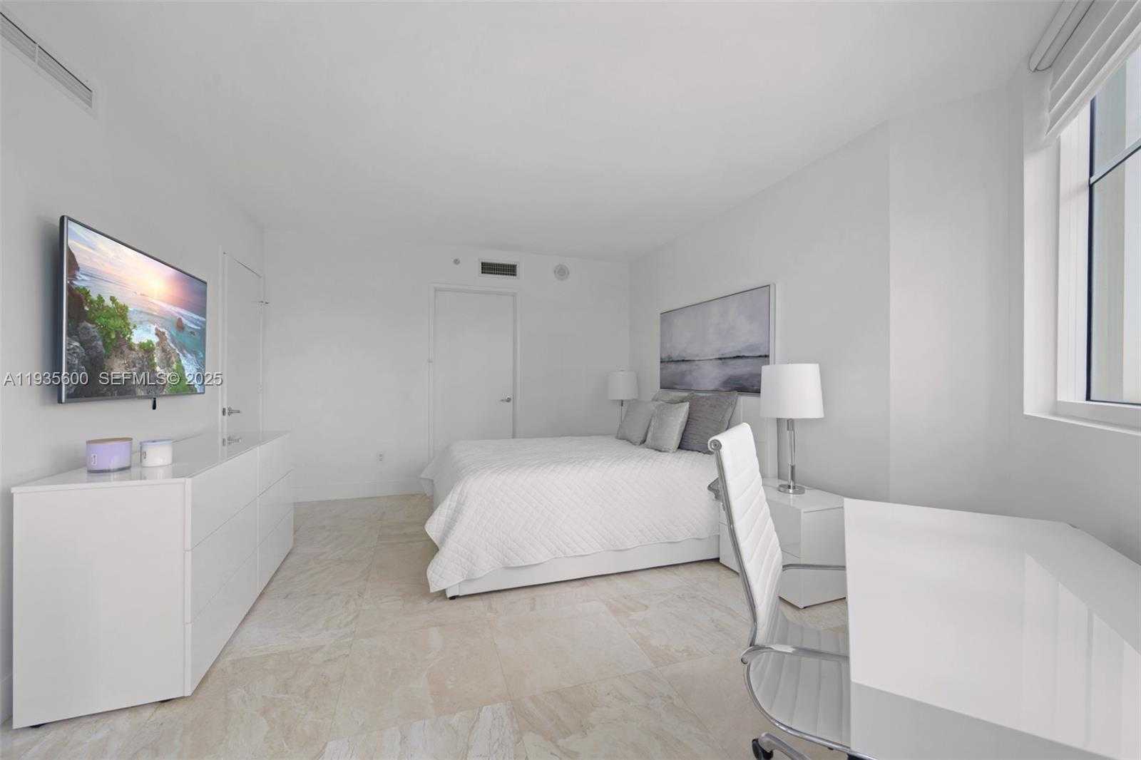 Small Image of 200 SUNNY ISLES BLVD #TH-205, Sunny Isles Beach Number 25
