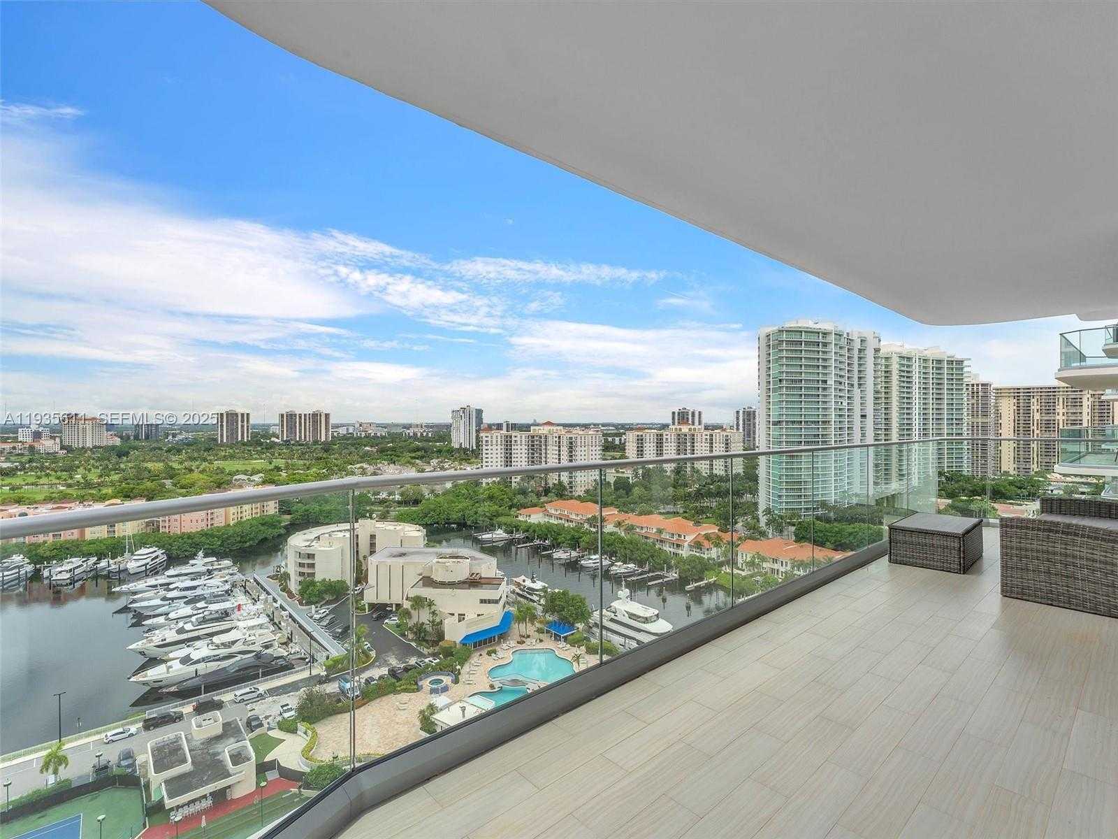 Small Image of 19707 TURNBERRY WAY #21D, Aventura Number 7