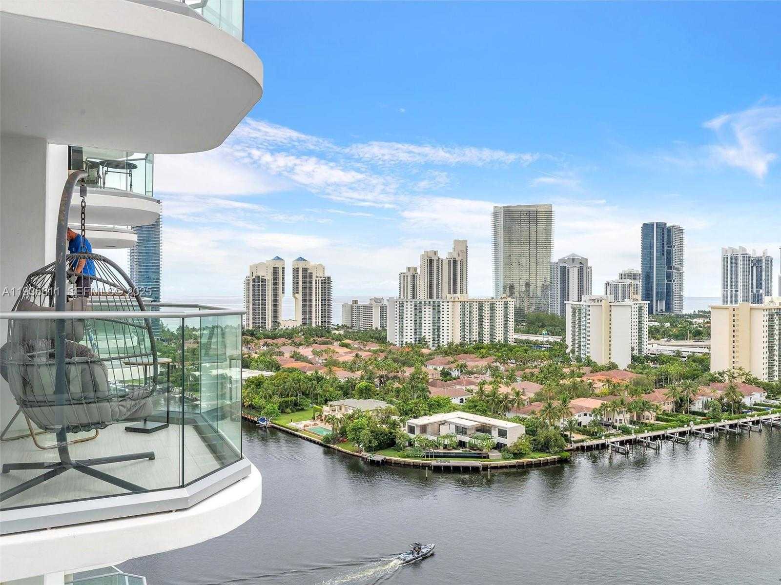 Small Image of 19707 TURNBERRY WAY #21D, Aventura Number 9