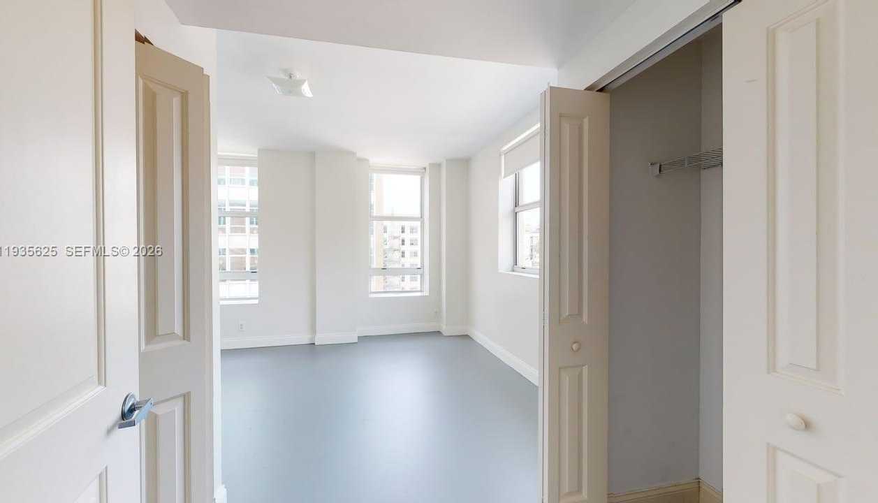 Small Image of 111 EAST FLAGLER ST #810, Miami Number 11