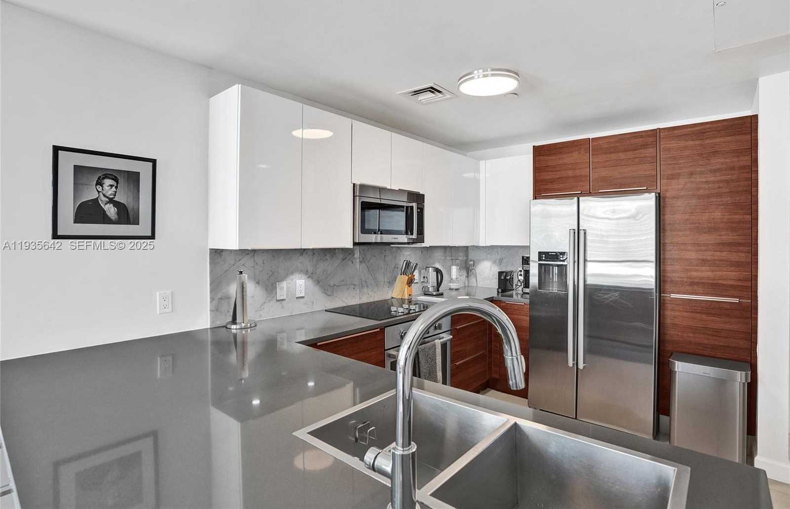 Small Image of 601 NORTH EAST 27TH ST #1507, Miami Number 14