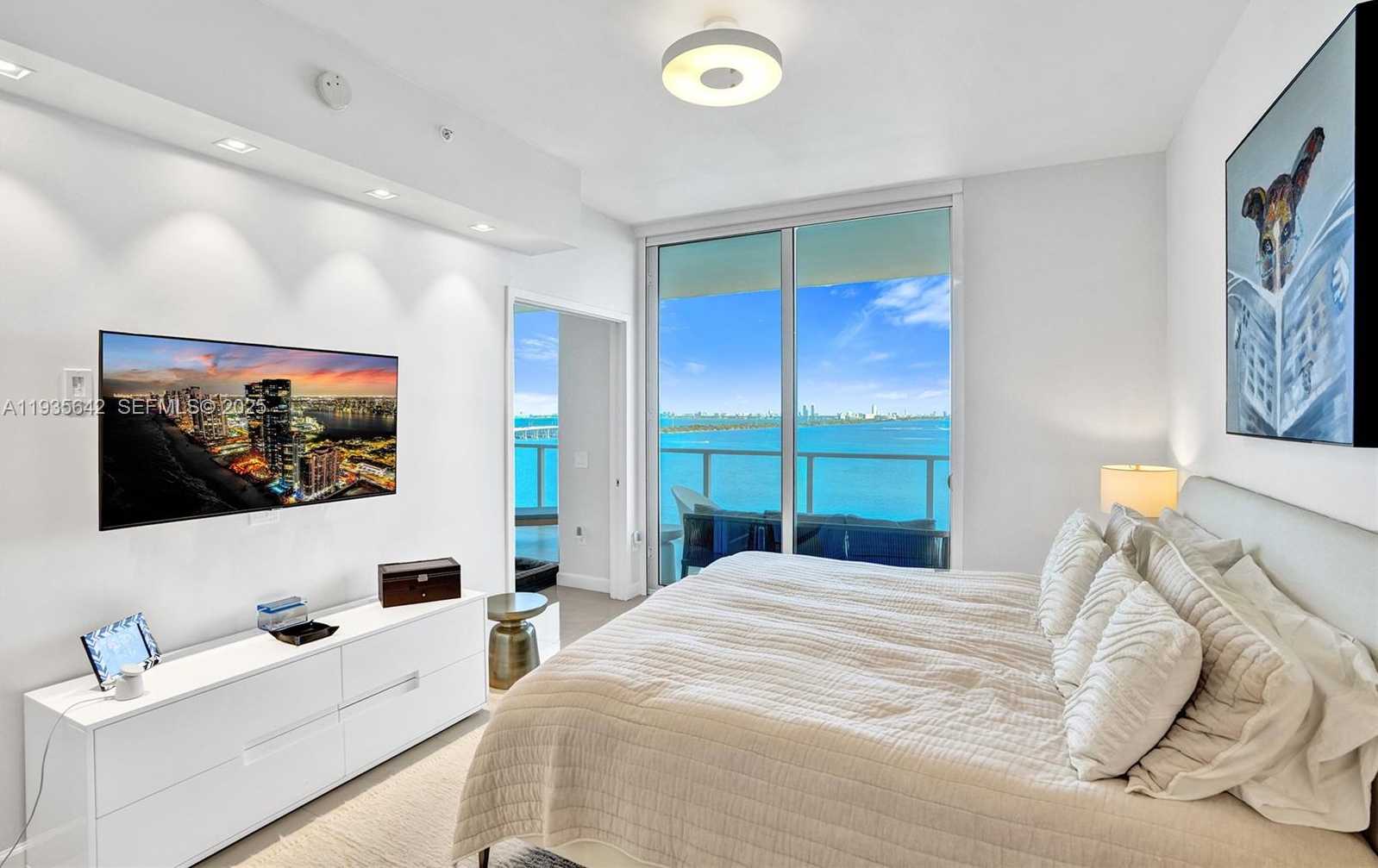 Small Image of 601 NORTH EAST 27TH ST #1507, Miami Number 17