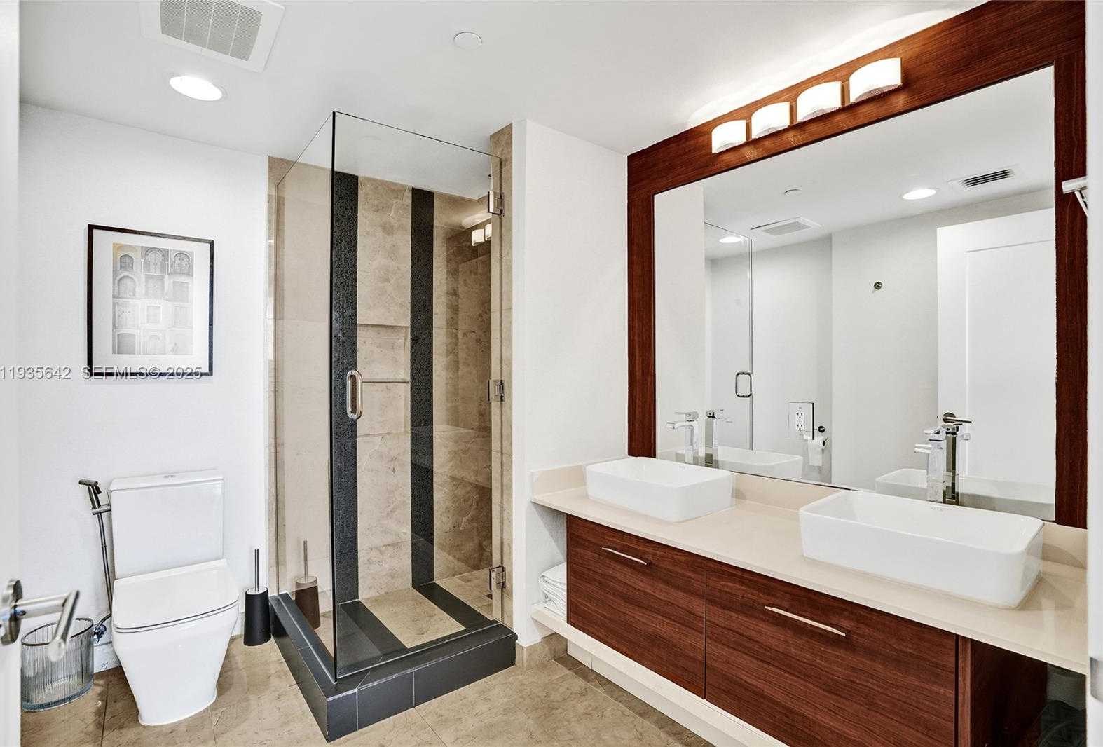 Small Image of 601 NORTH EAST 27TH ST #1507, Miami Number 24