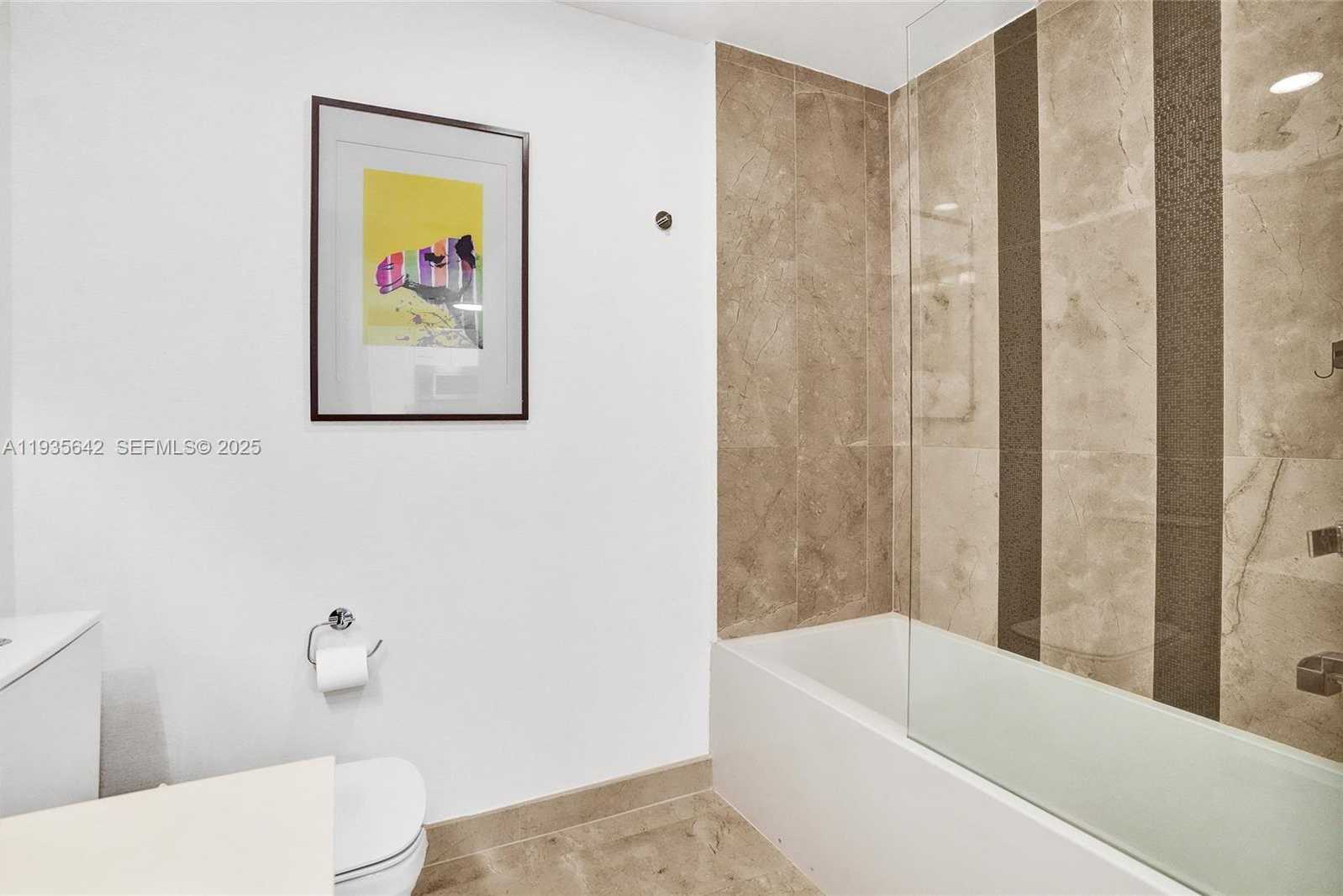 Small Image of 601 NORTH EAST 27TH ST #1507, Miami Number 40