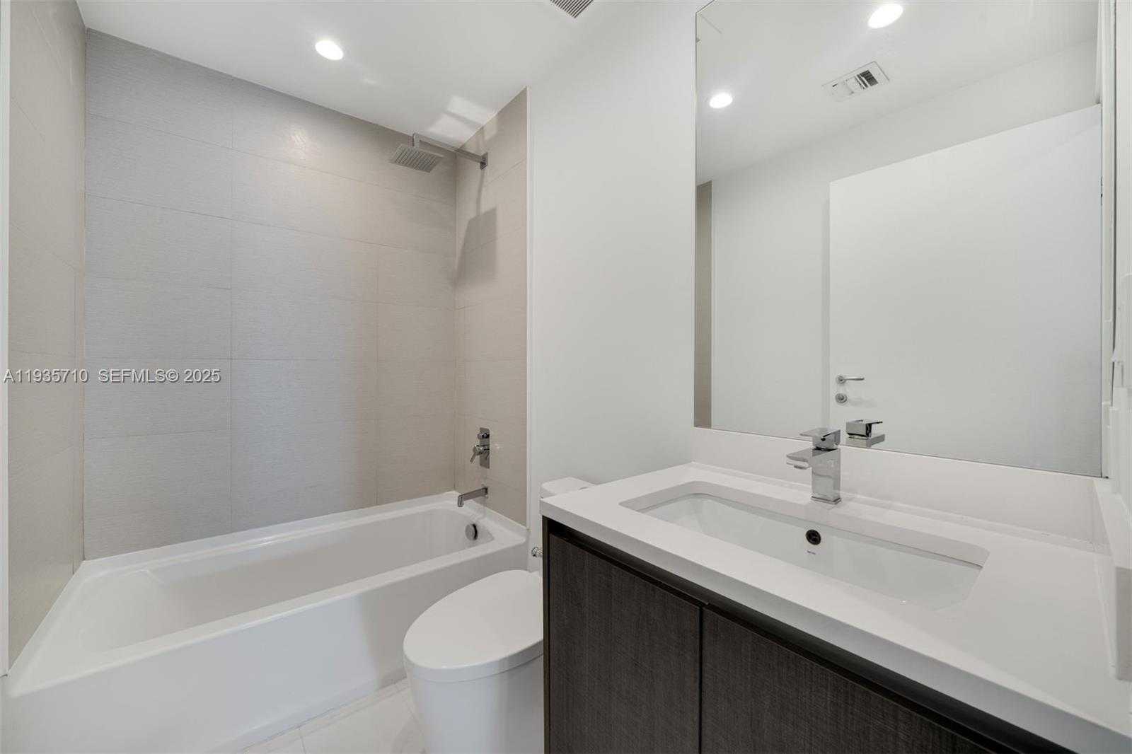 Small Image of 1150 102ND ST #603, Bay Harbor Islands Number 12