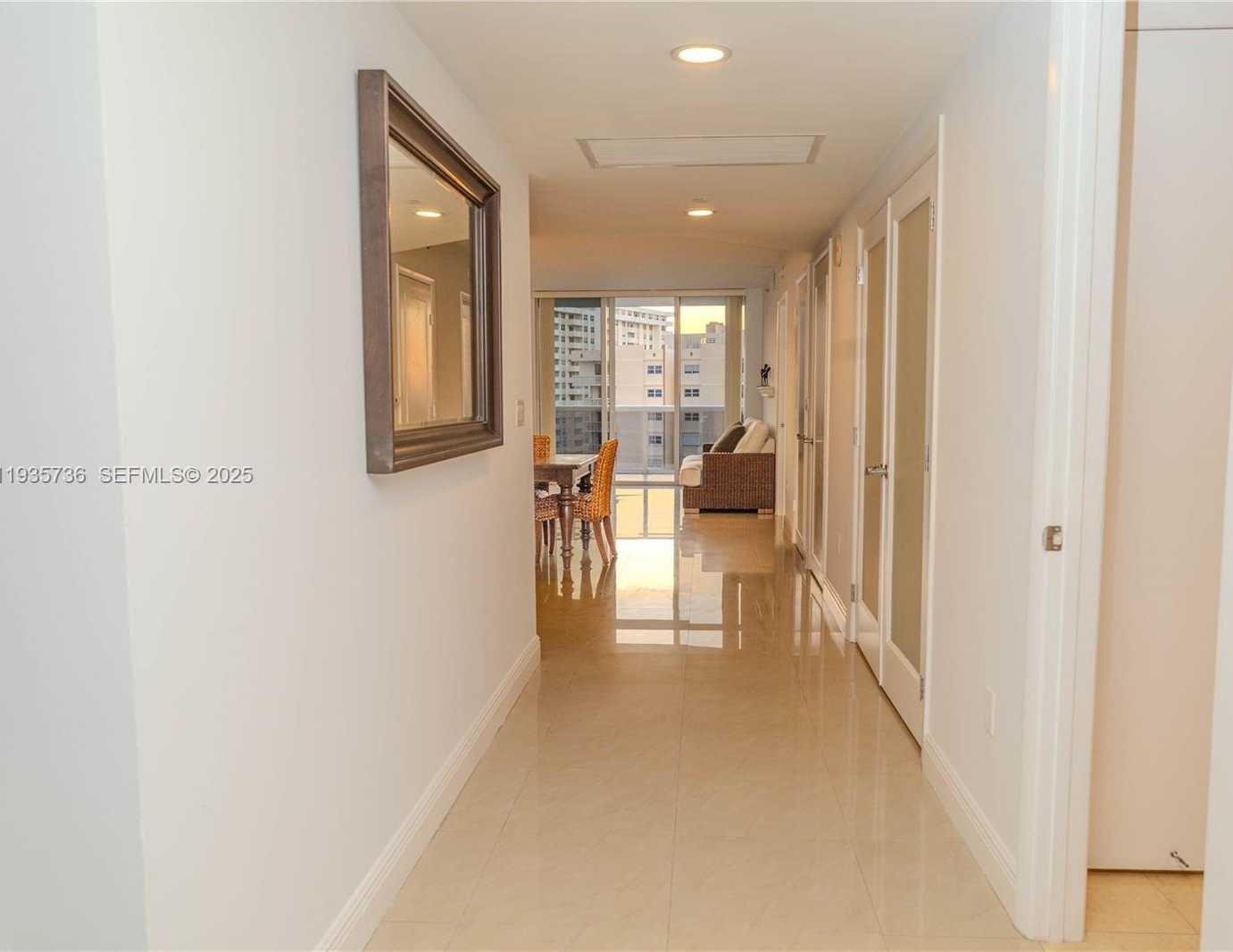 Small Image of 1800 SOUTH OCEAN DR #908, Hallandale Beach Number 10