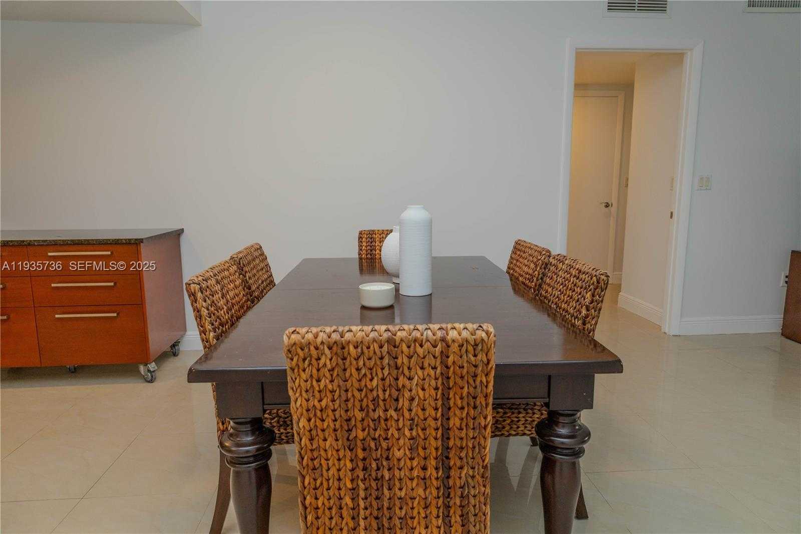 Small Image of 1800 SOUTH OCEAN DR #908, Hallandale Beach Number 30