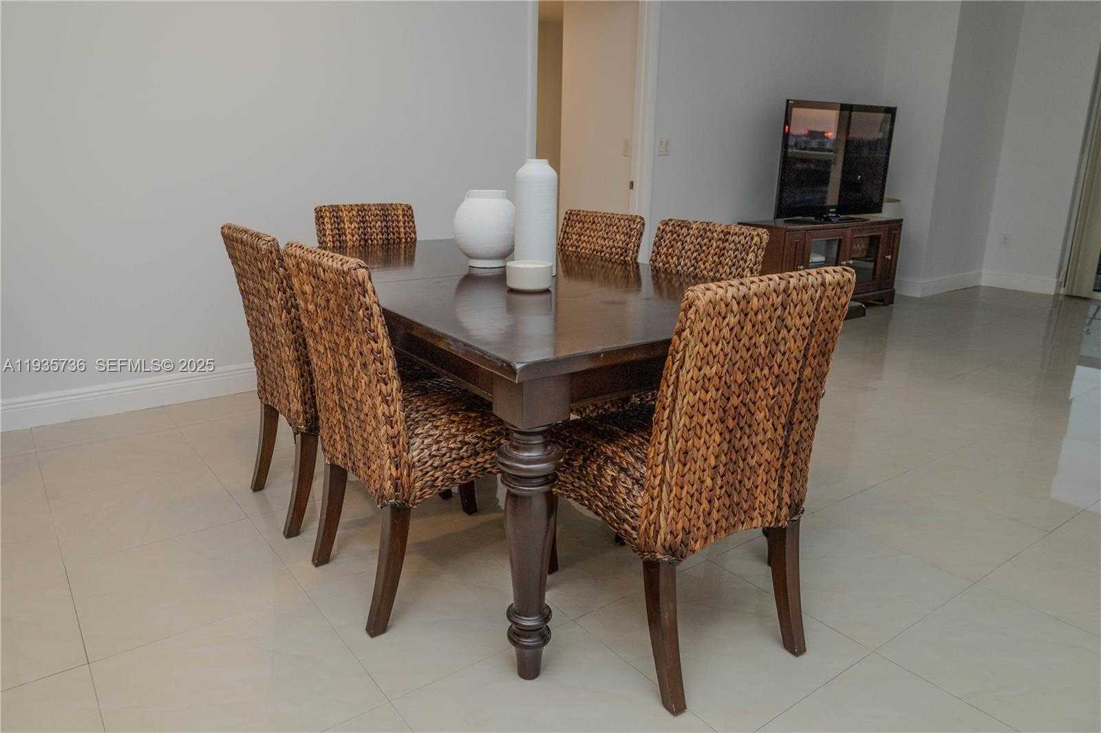 Small Image of 1800 SOUTH OCEAN DR #908, Hallandale Beach Number 31