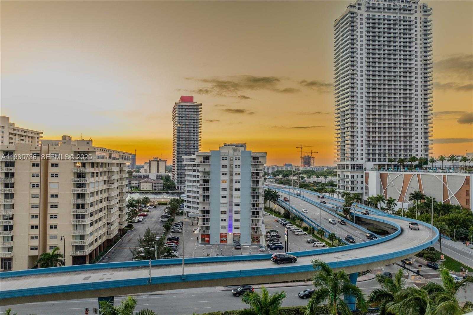 Small Image of 1800 SOUTH OCEAN DR #908, Hallandale Beach Number 37