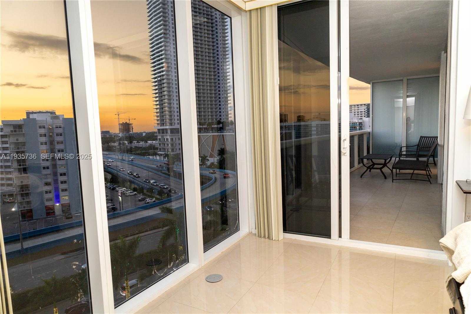 Small Image of 1800 SOUTH OCEAN DR #908, Hallandale Beach Number 58
