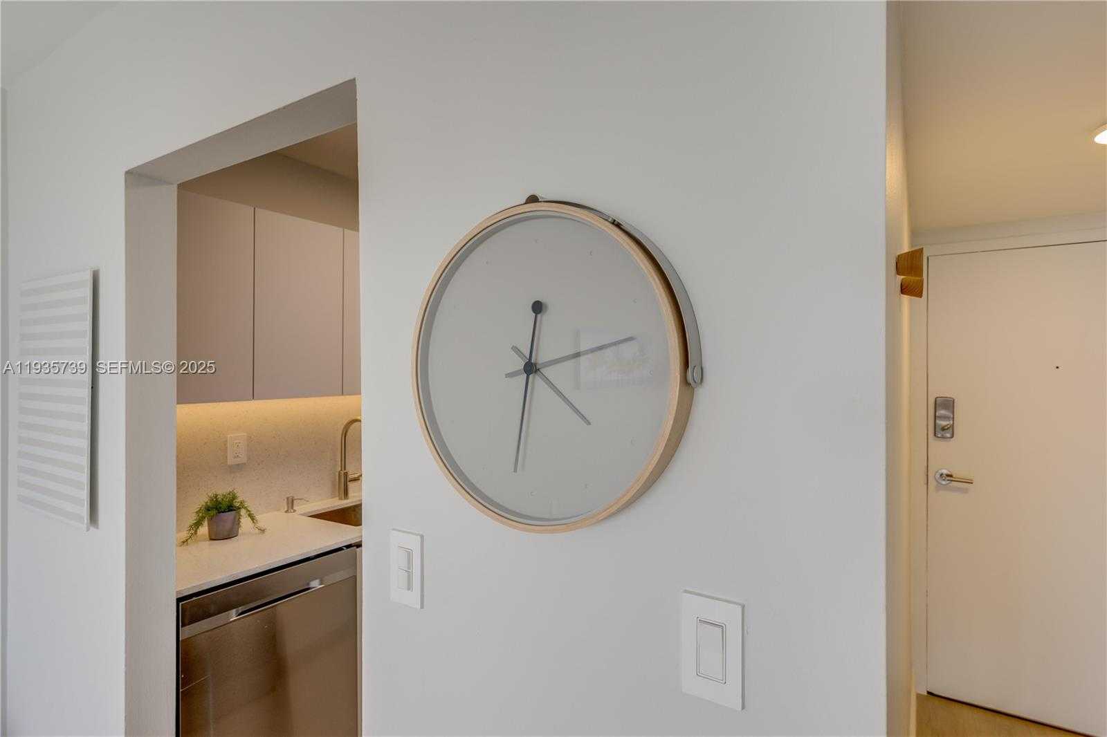 Small Image of 2000 NORTH EAST 135TH ST #908, North Miami Number 12