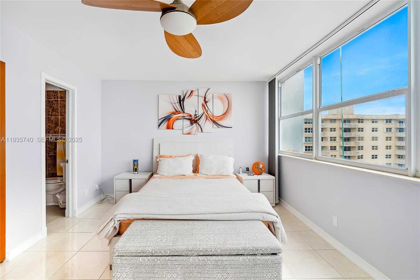 Small Image of 1400 SOUTH OCEAN DR #802, Hollywood Number 24