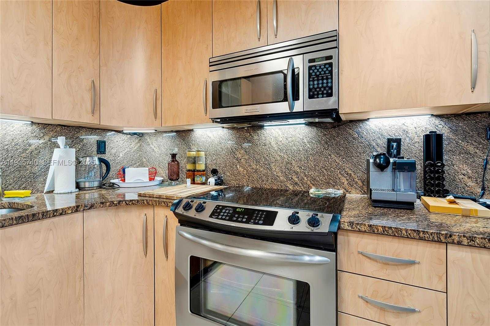 Small Image of 1400 SOUTH OCEAN DR #802, Hollywood Number 5