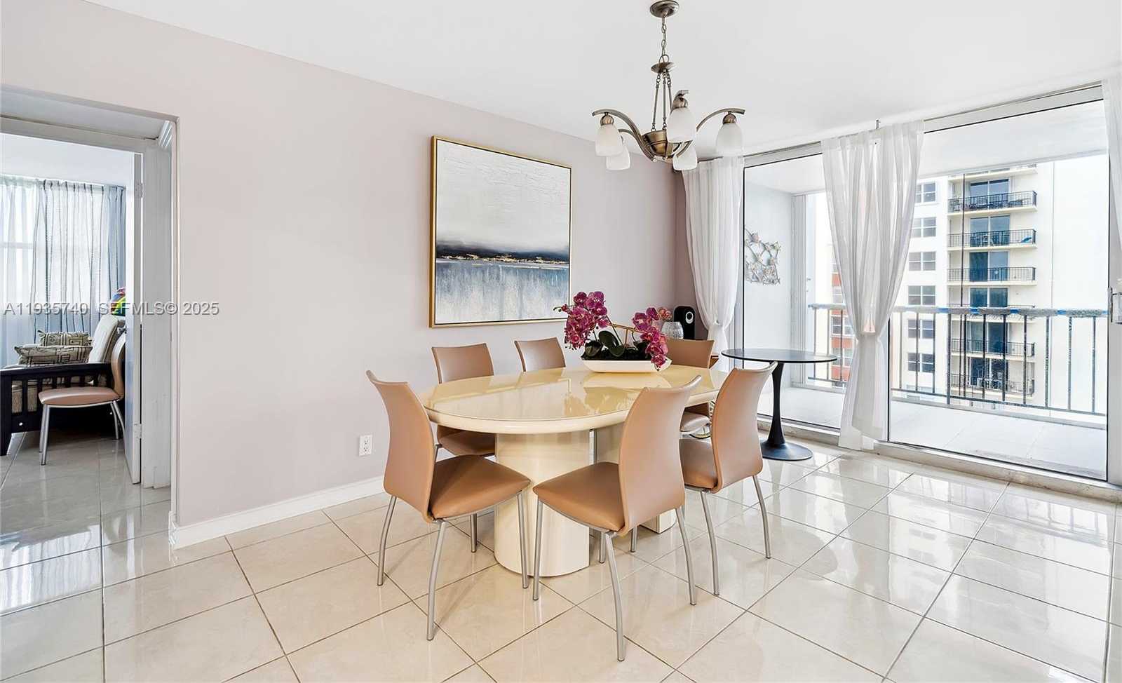 Small Image of 1400 SOUTH OCEAN DR #802, Hollywood Number 8