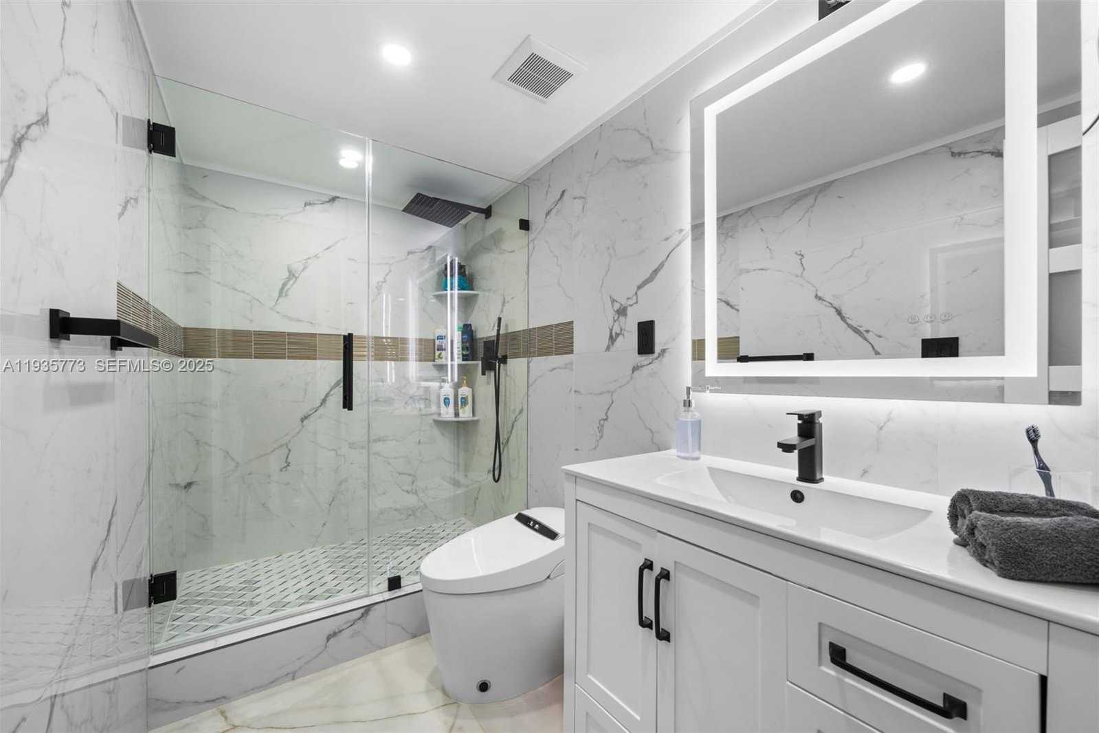 Small Image of 19380 COLLINS AVE #826, Sunny Isles Beach Number 18