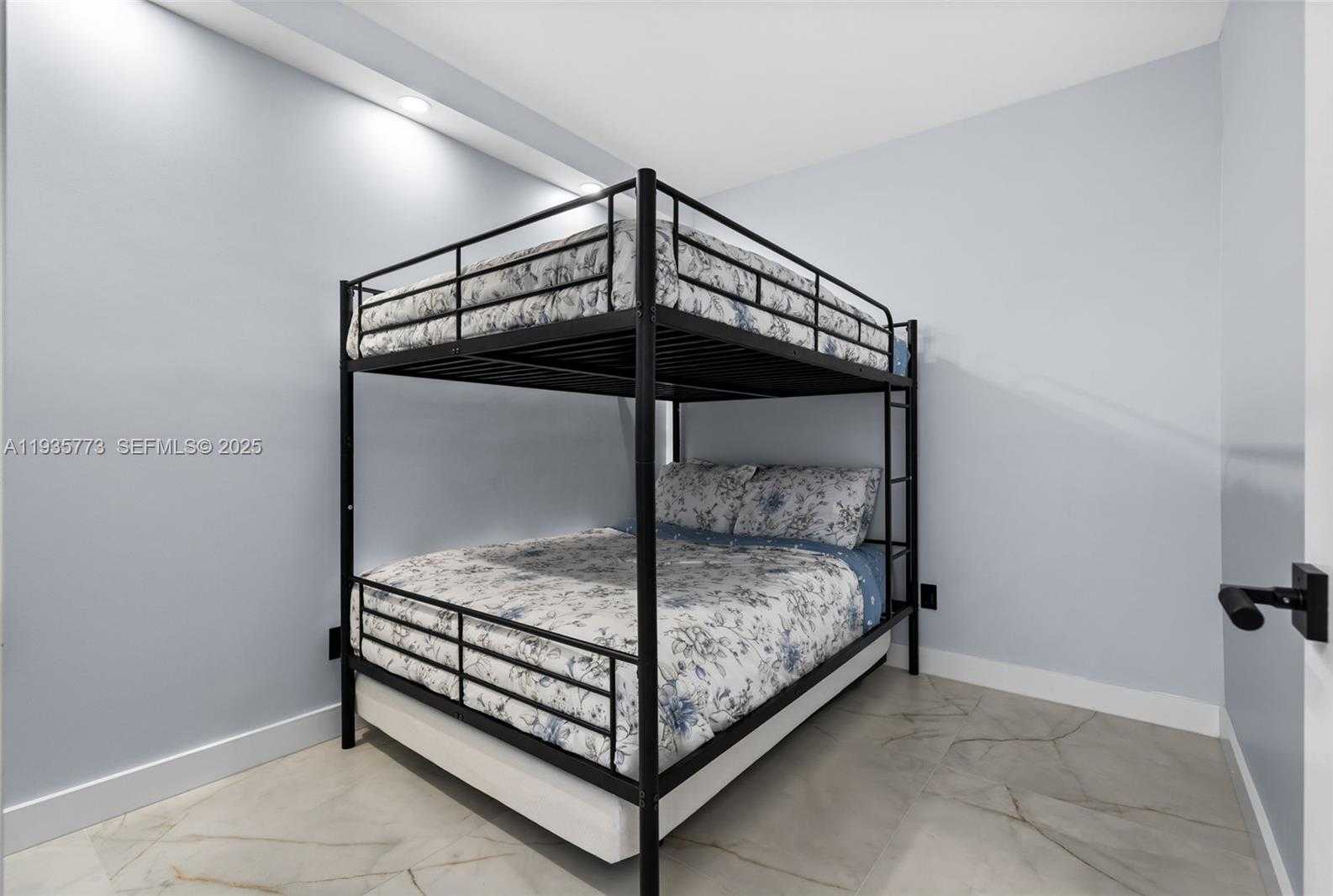 Small Image of 19380 COLLINS AVE #826, Sunny Isles Beach Number 24