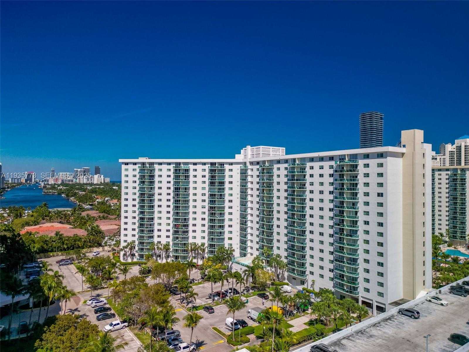 Small Image of 19380 COLLINS AVE #826, Sunny Isles Beach Number 30