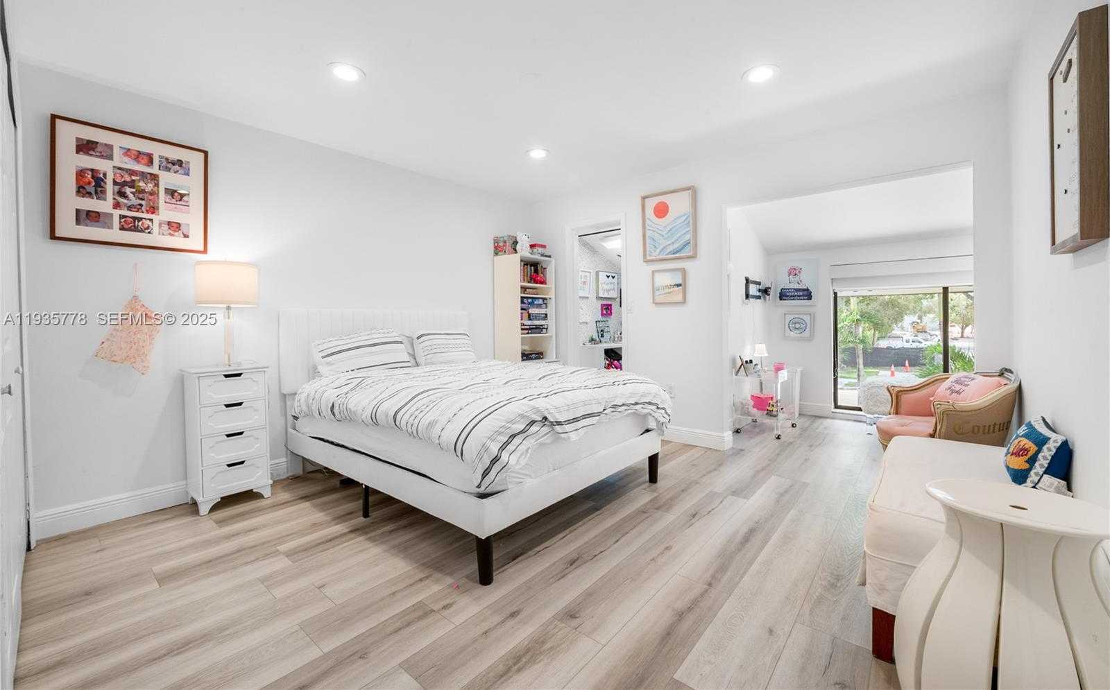 Small Image of 7075 SOUTH WEST 67TH AVE #14, South Miami Number 16