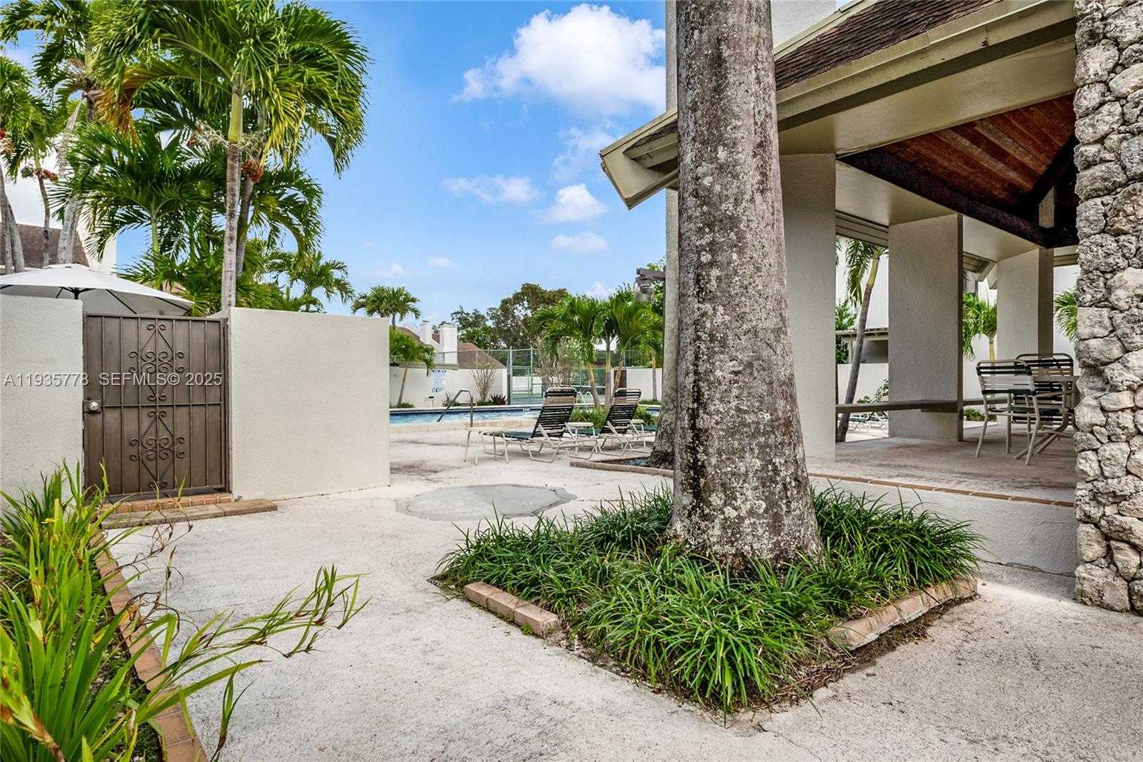 Small Image of 7075 SOUTH WEST 67TH AVE #14, South Miami Number 3