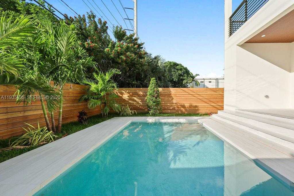 Small Image of 1321 NORTH EAST 13TH AVE, Fort Lauderdale Number 23