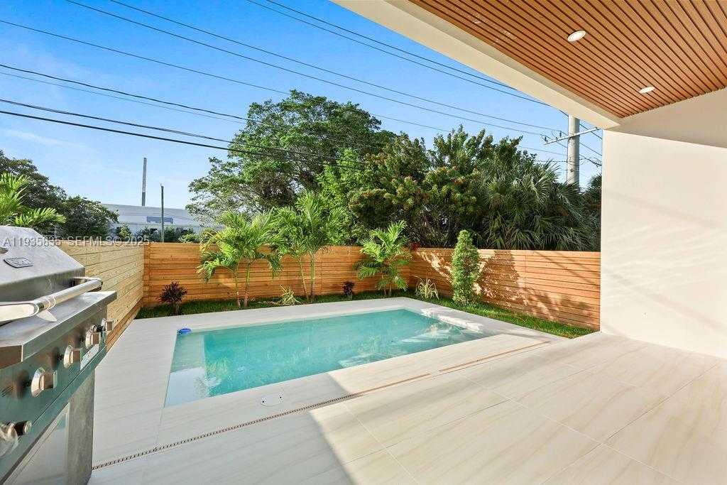 Small Image of 1321 NORTH EAST 13TH AVE, Fort Lauderdale Number 24