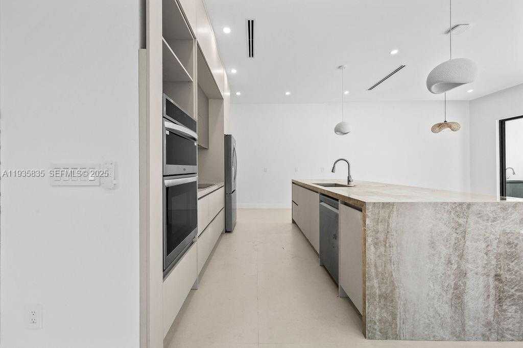 Small Image of 1321 NORTH EAST 13TH AVE, Fort Lauderdale Number 9