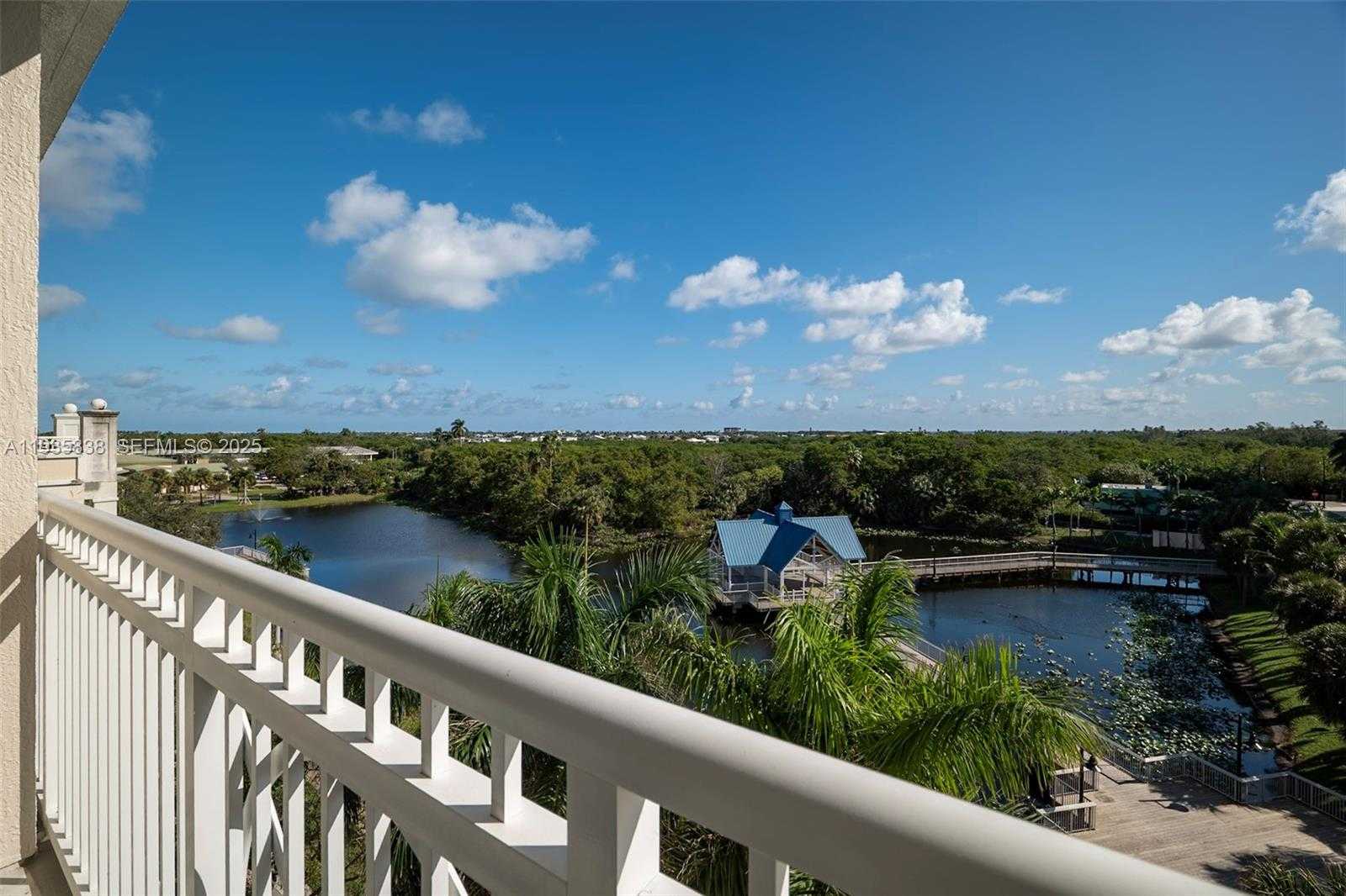 Small Image of 350 NORTH FEDERAL HWY #512, Boynton Beach Number 1