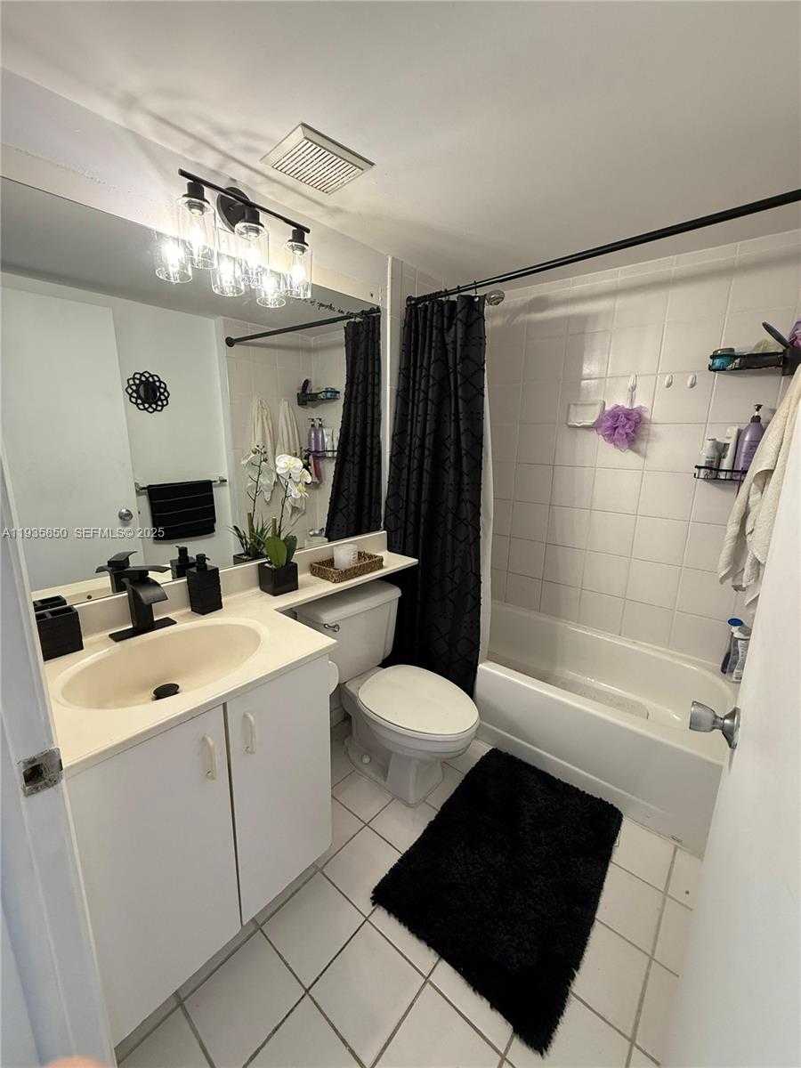 Small Image of 3300 NORTH EAST 192ND ST #808, Aventura Number 14