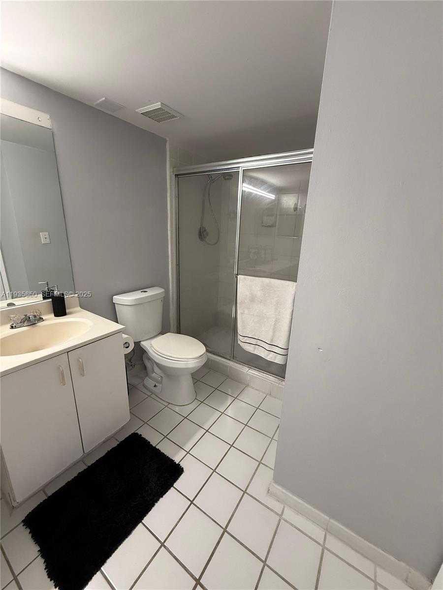 Small Image of 3300 NORTH EAST 192ND ST #808, Aventura Number 18