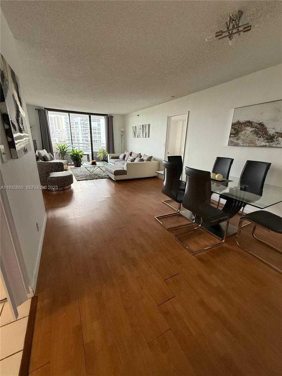 Small Image of 3300 NORTH EAST 192ND ST #808, Aventura Number 5