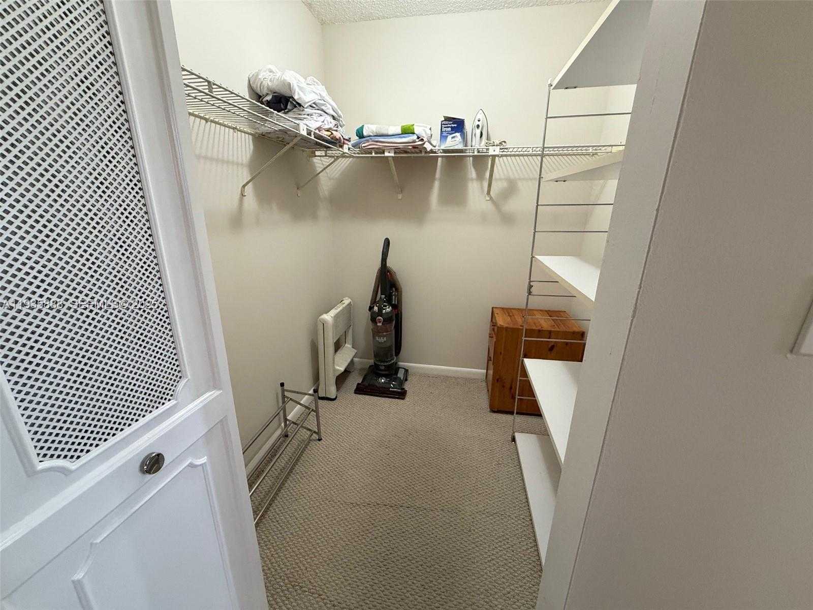 Small Image of 17011 NORTH BAY RD #1007, Sunny Isles Beach Number 33