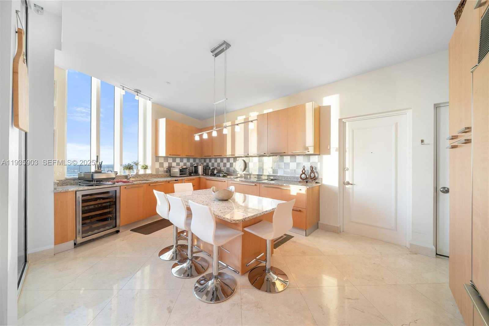 Small Image of 16001 COLLINS AVE #3906, Sunny Isles Beach Number 10