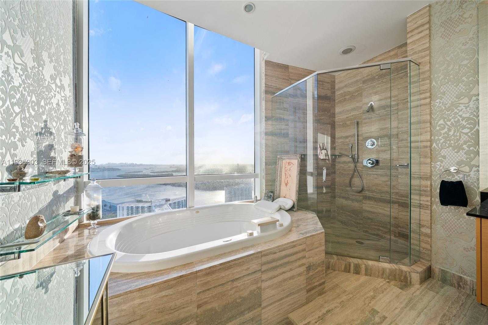 Small Image of 16001 COLLINS AVE #3906, Sunny Isles Beach Number 16