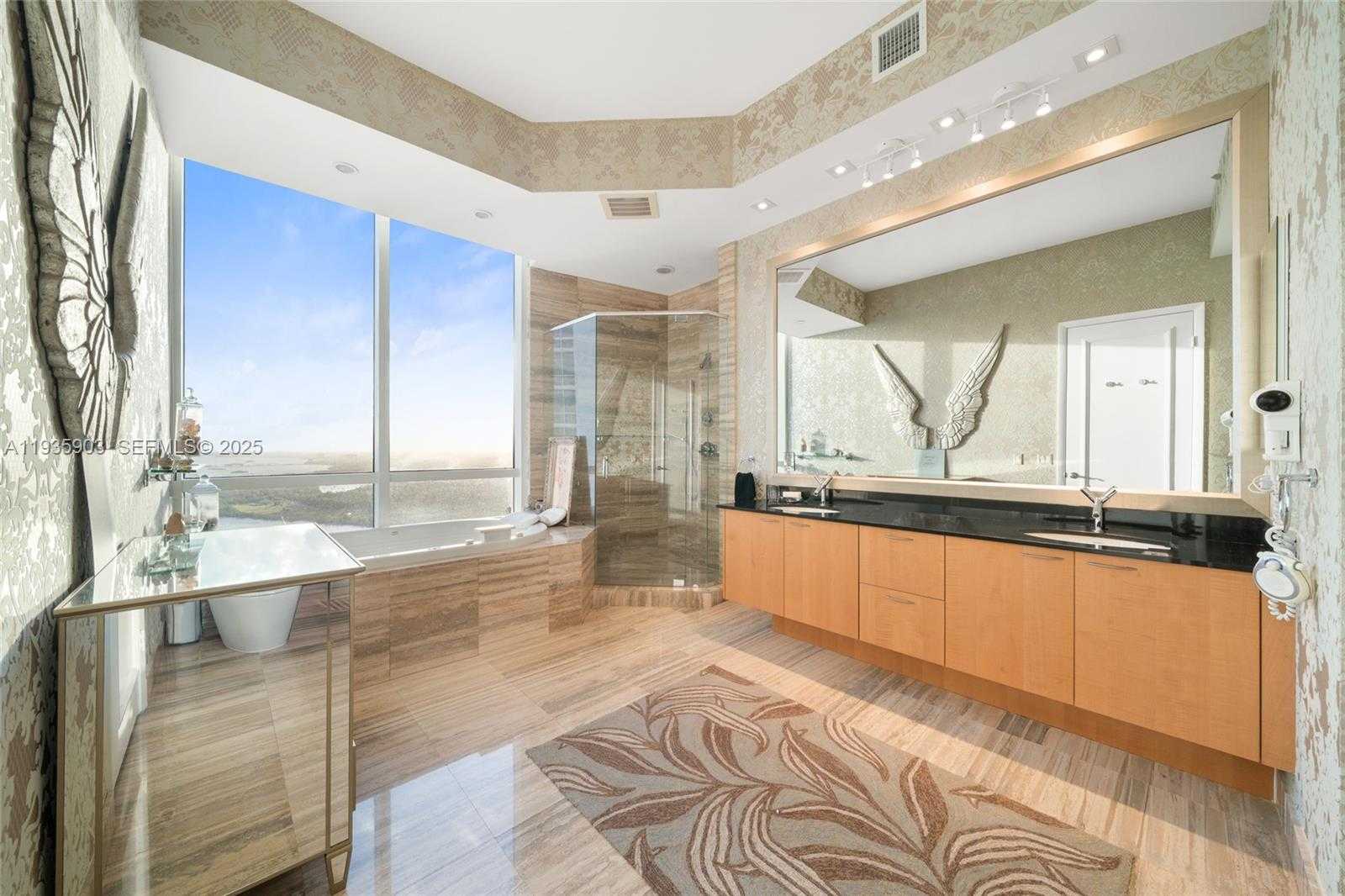 Small Image of 16001 COLLINS AVE #3906, Sunny Isles Beach Number 18