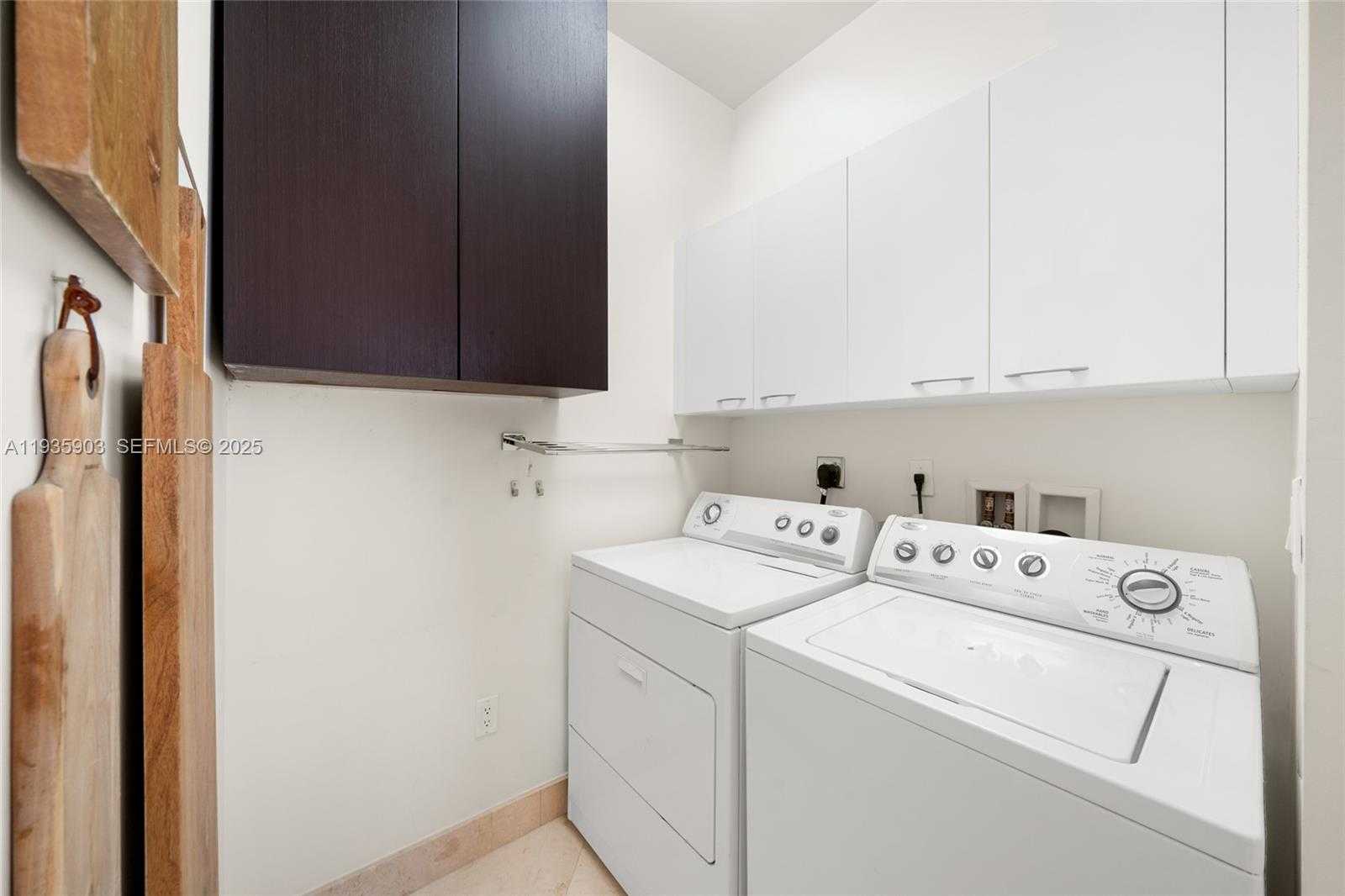 Small Image of 16001 COLLINS AVE #3906, Sunny Isles Beach Number 24