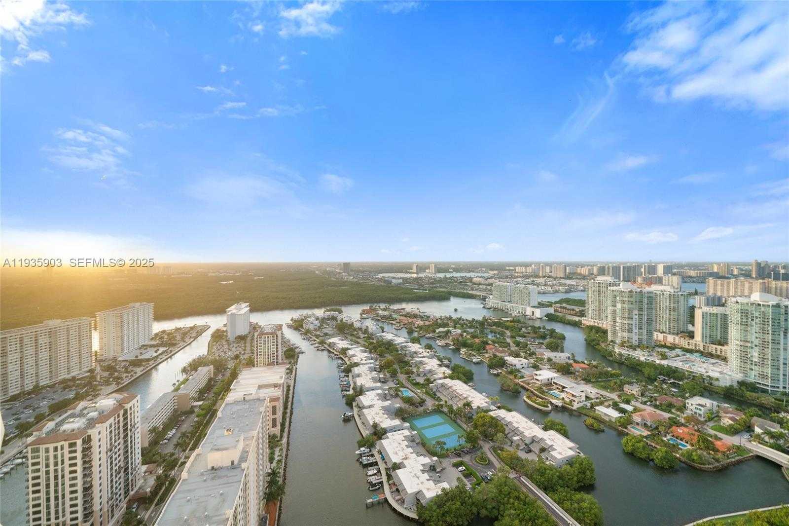 Small Image of 16001 COLLINS AVE #3906, Sunny Isles Beach Number 25