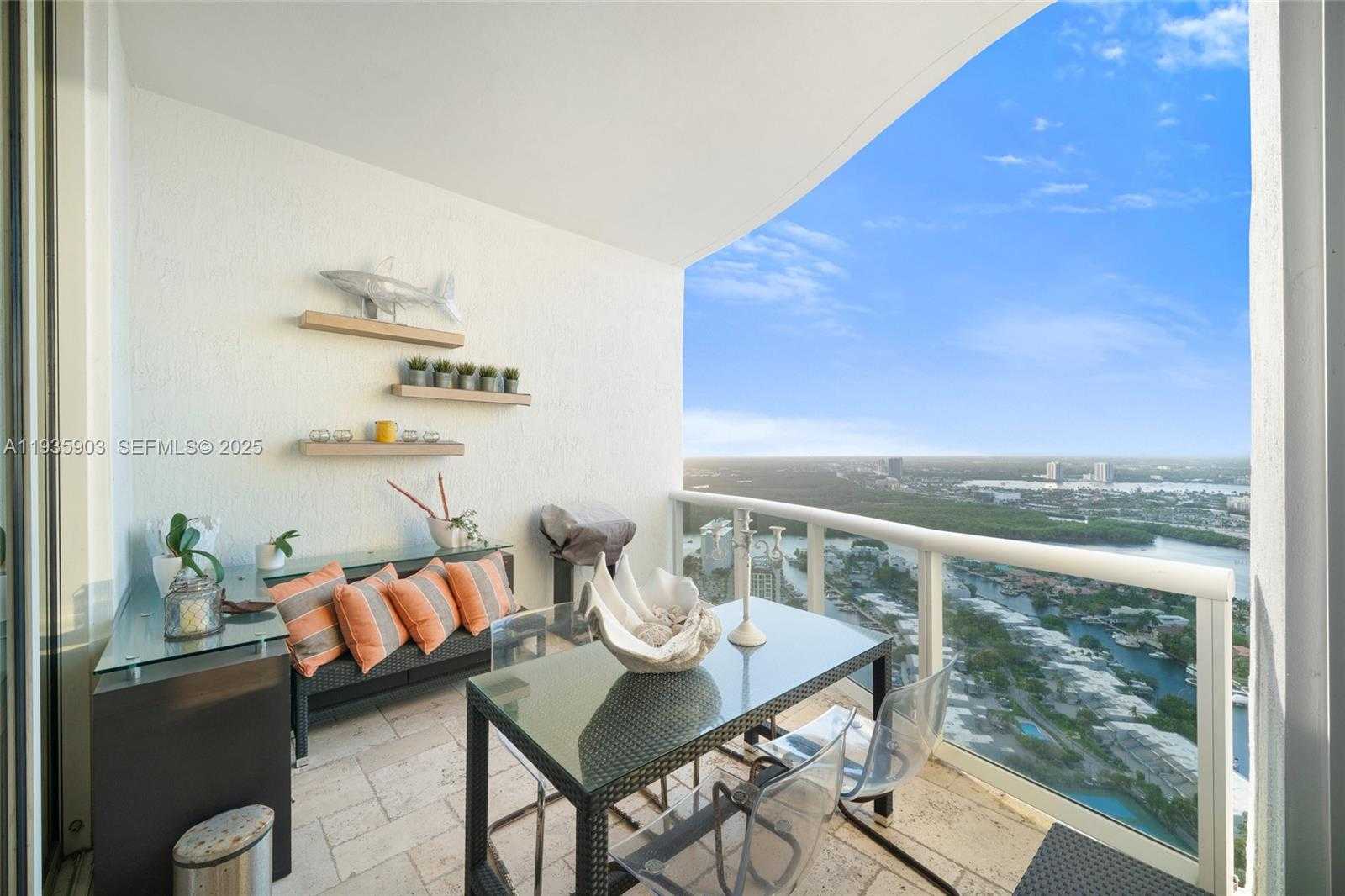 Small Image of 16001 COLLINS AVE #3906, Sunny Isles Beach Number 26