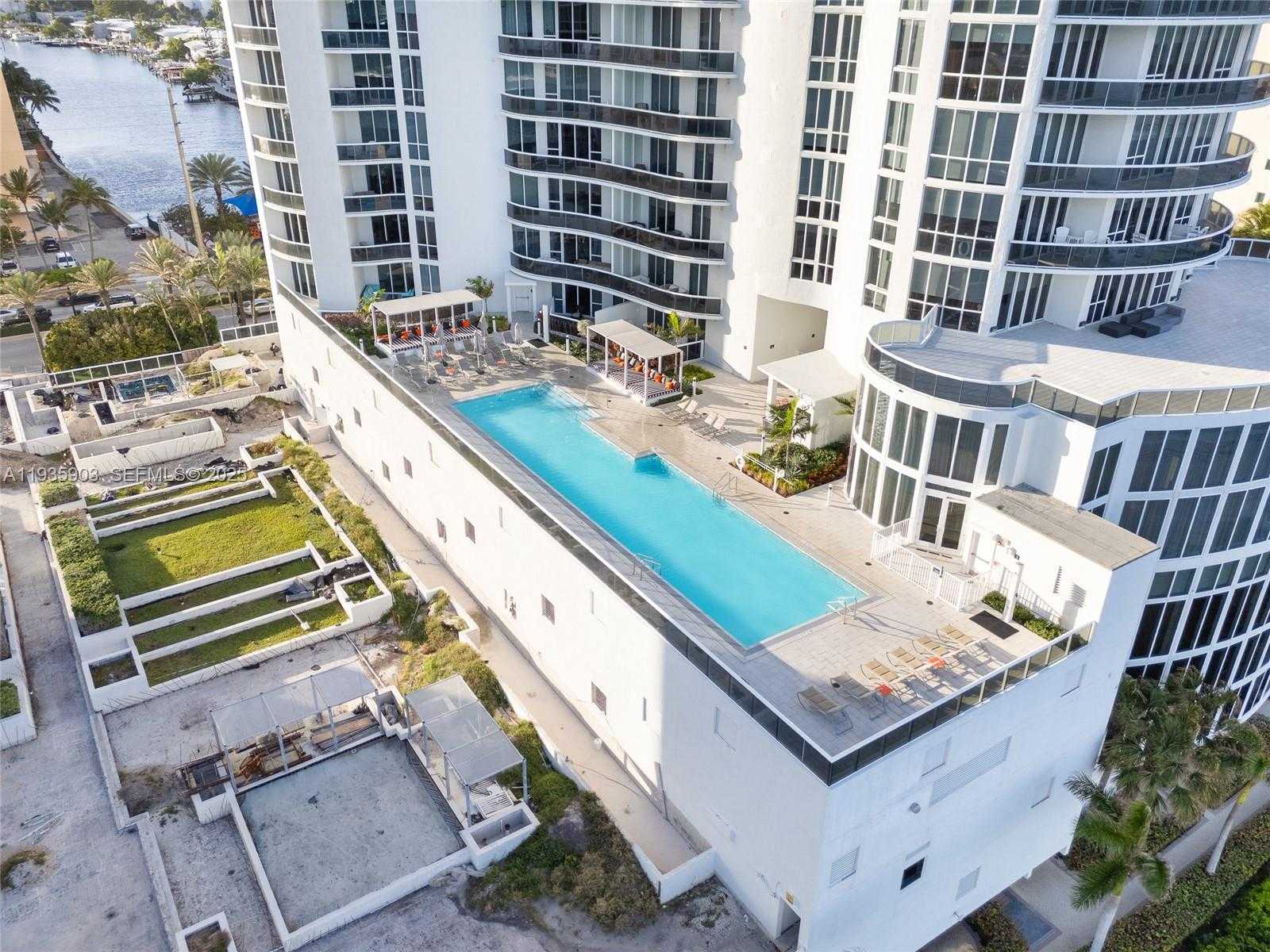 Small Image of 16001 COLLINS AVE #3906, Sunny Isles Beach Number 32
