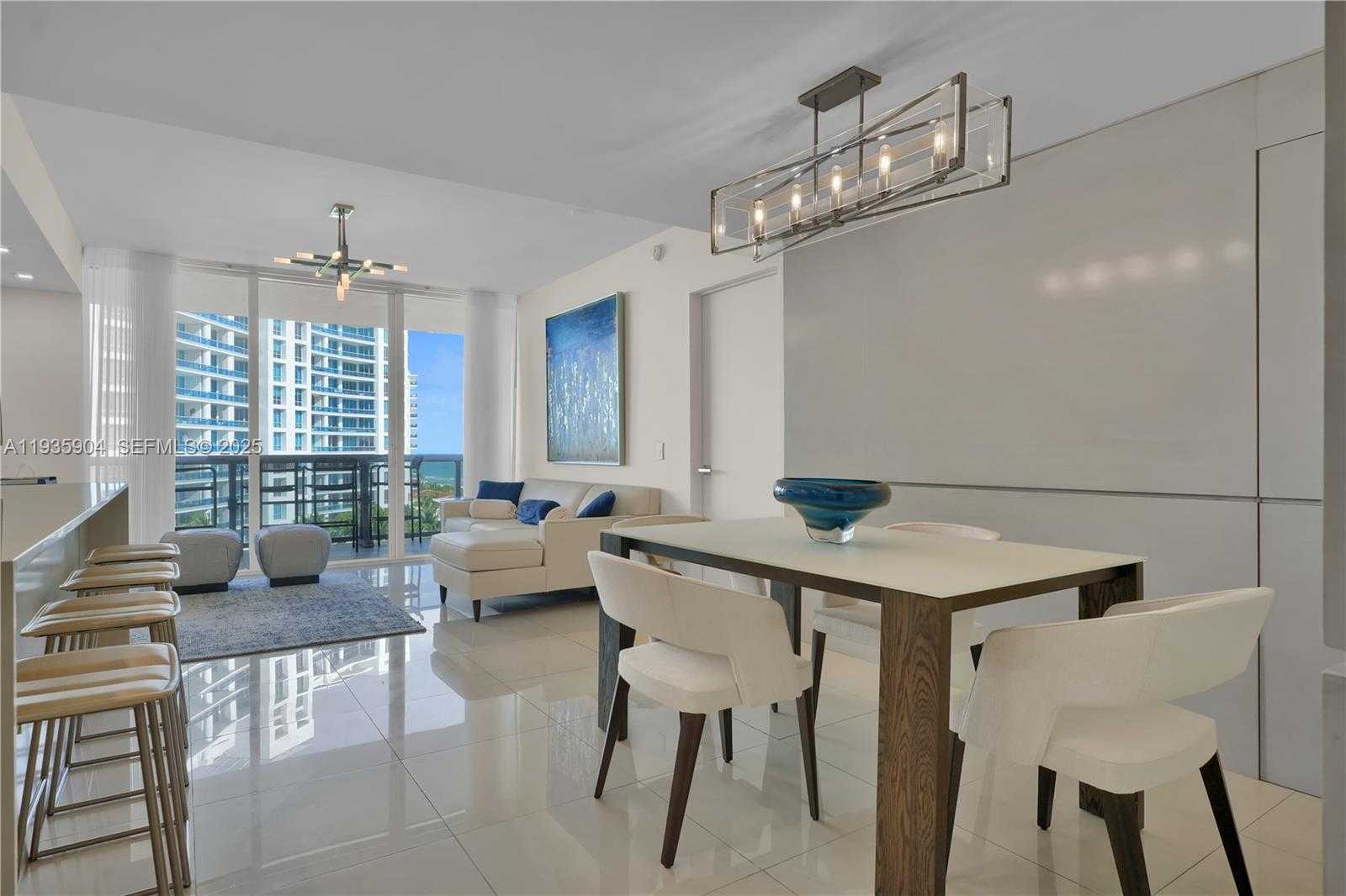 Small Image of 5875 COLLINS AVE #1003, Miami Beach Number 20