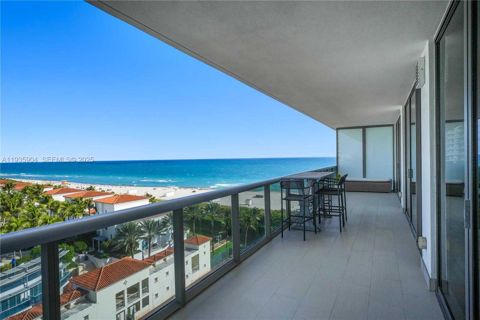 Small Image of 5875 COLLINS AVE #1003, Miami Beach Number 3