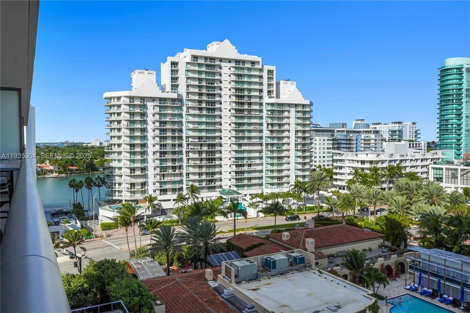 Small Image of 5875 COLLINS AVE #1003, Miami Beach Number 5