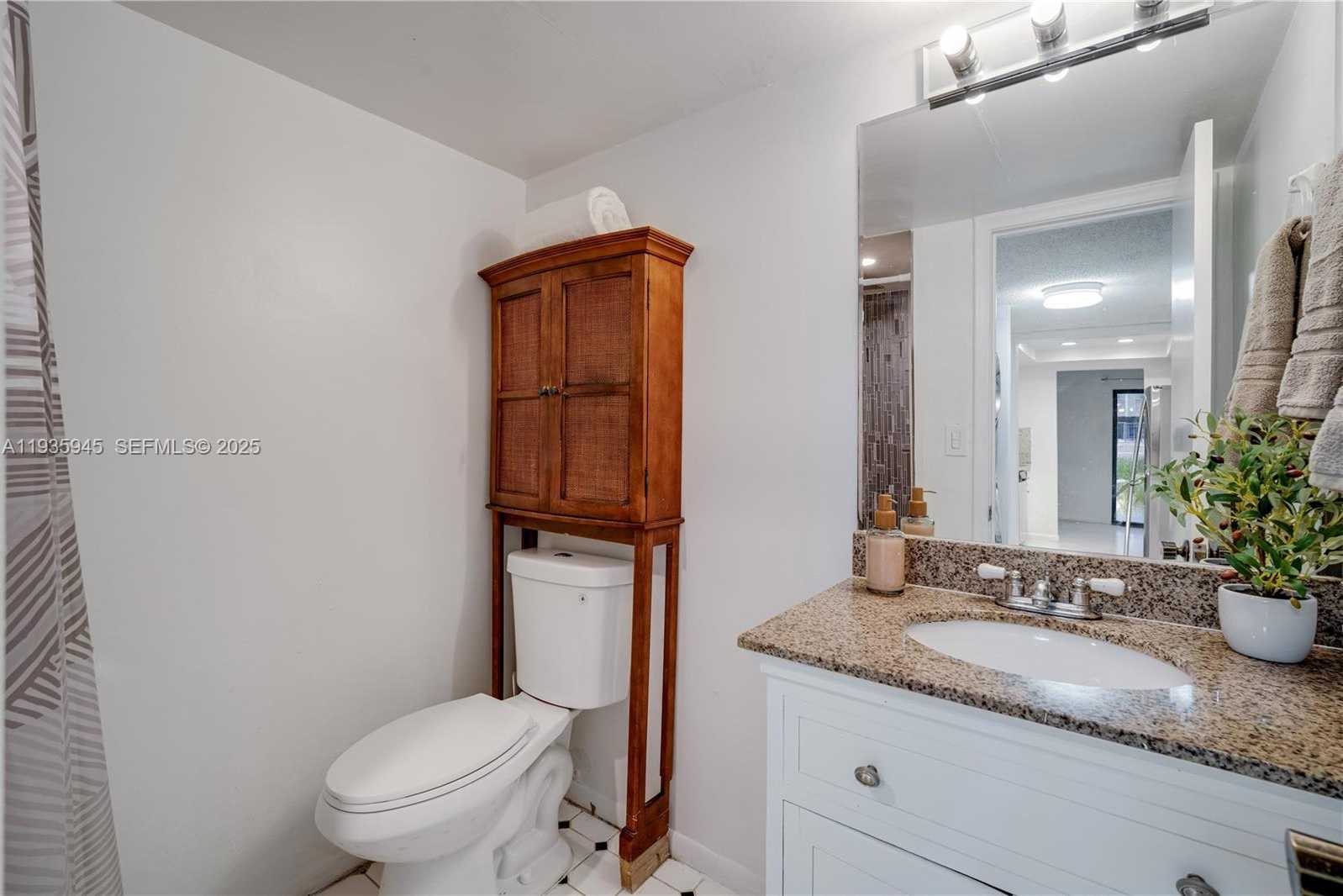 Small Image of 11483 SOUTH WEST 109TH RD #2E, Miami Number 13