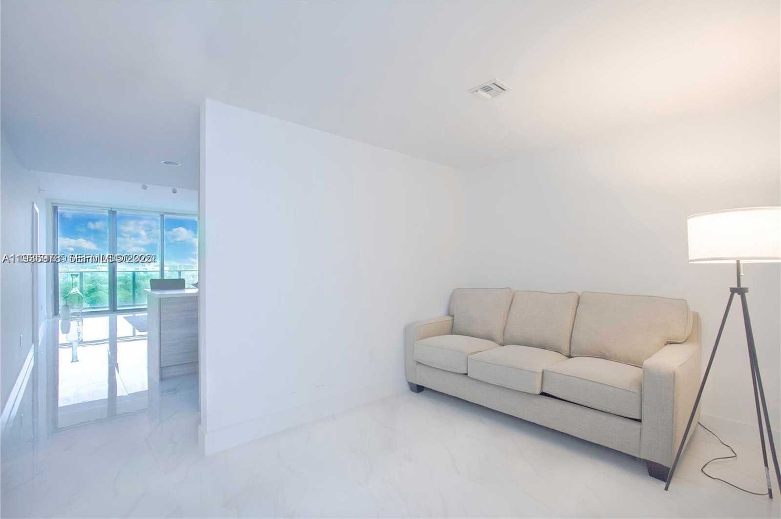 Small Image of 16385 BISCAYNE BLVD #719, North Miami Beach Number 12