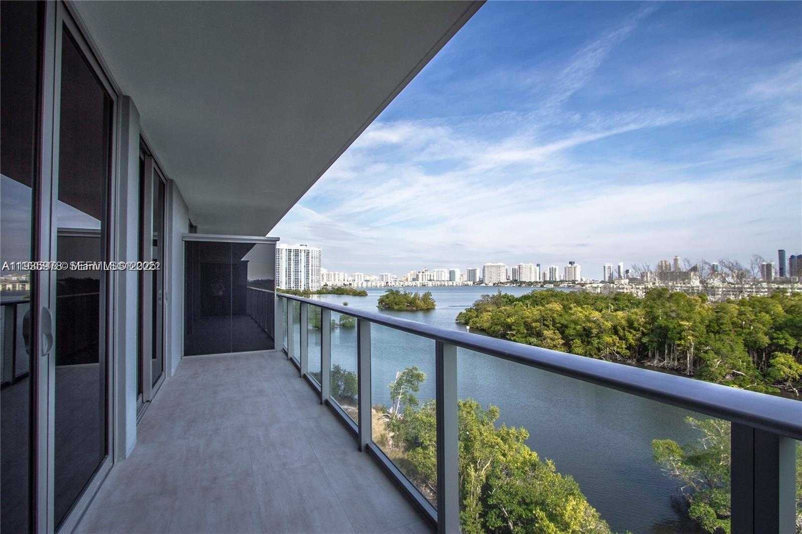 Small Image of 16385 BISCAYNE BLVD #719, North Miami Beach Number 2