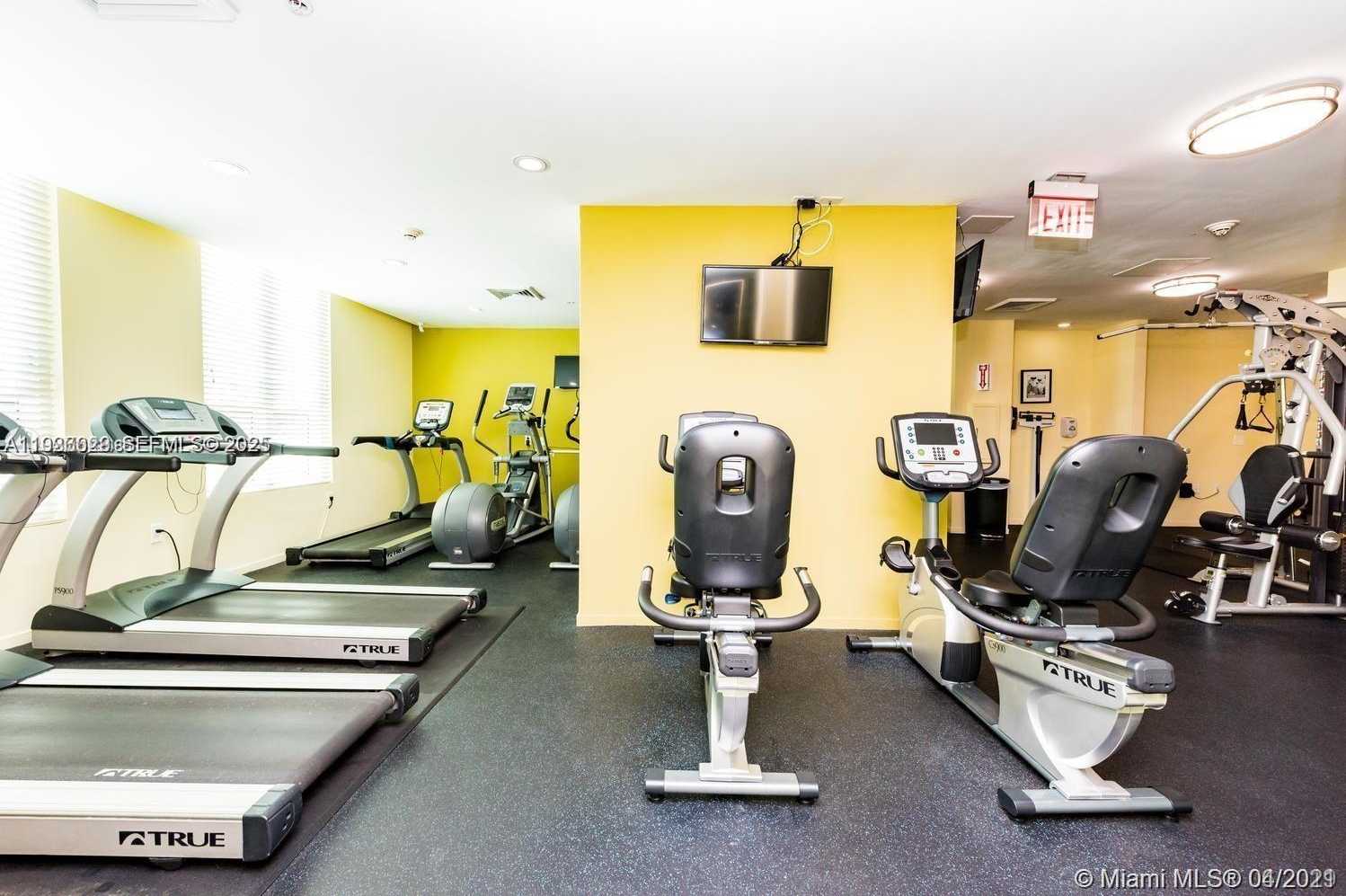 Small Image of 9066 SOUTH WEST 73RD CT #2002, Miami Number 15